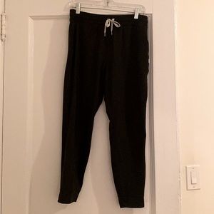 Vuori Performance Joggers black